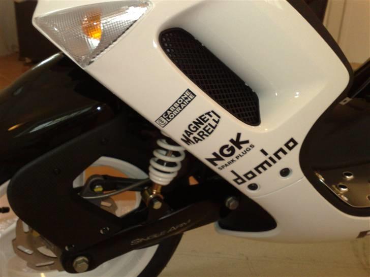 Peugeot Speedfight 2 R-Cup SOLGT! - Billedet er taget med Nokia N95 (5 Megapixel) :D billede 9