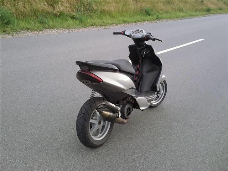 Yamaha Jog R BYTTET billede 10