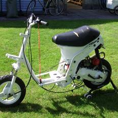 Piaggio Zip Gl (solgt)