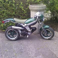 Suzuki Street magic (solgt)