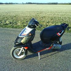 Aprilia sonic AC---- byttet (SMT)