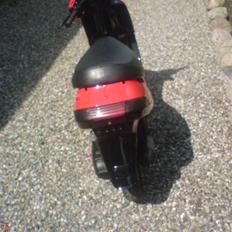 PGO Cometen | Det Røde Lyn