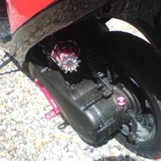 PGO Cometen | Det Røde Lyn