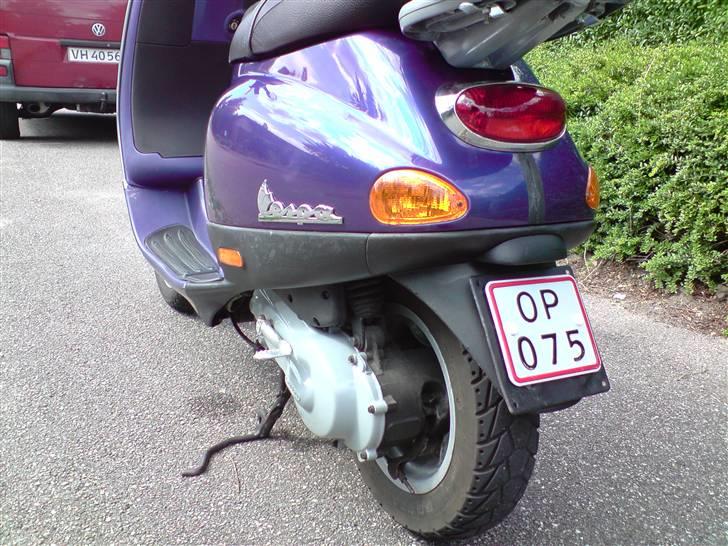 Piaggio Vespa ET2 billede 7