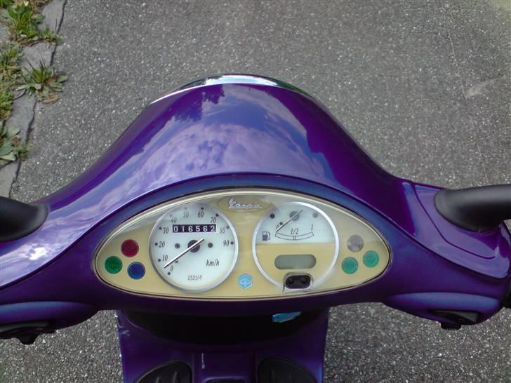 Piaggio Vespa ET2 billede 8