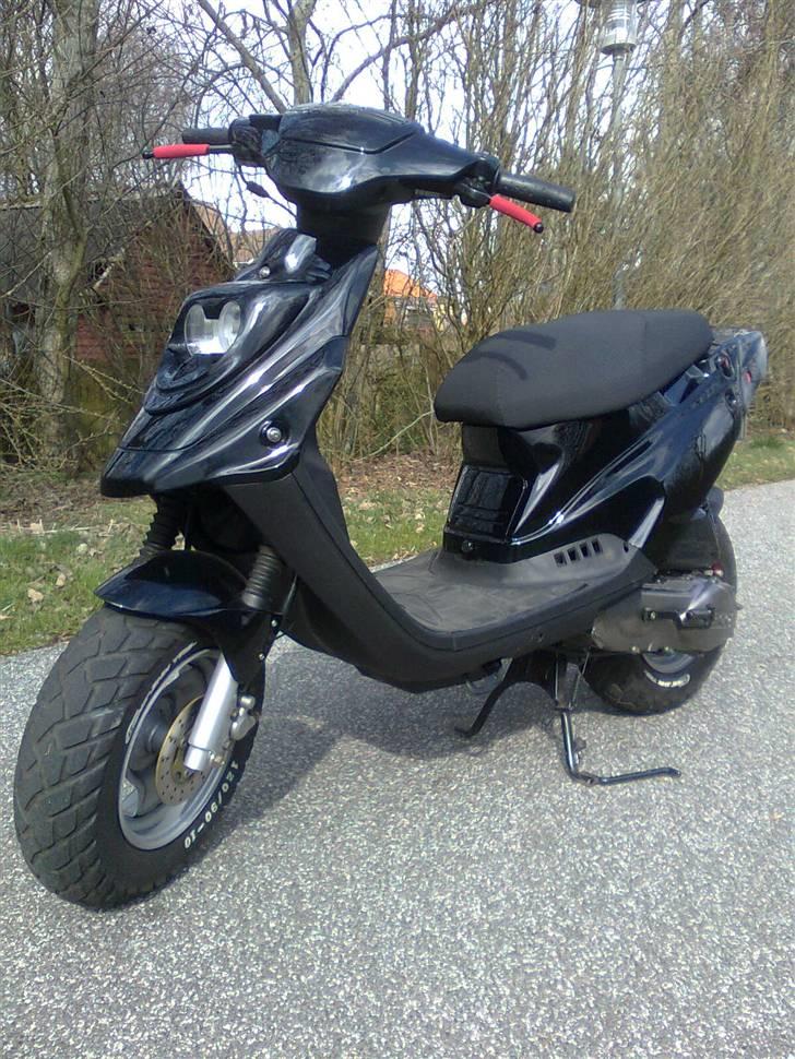 PGO HOT 50 (SOLGT) billede 1