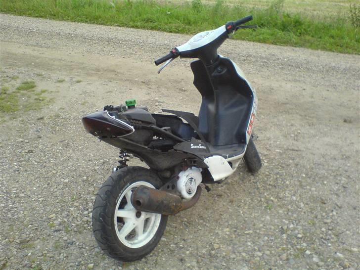 Yamaha Jog R LC SOLGT billede 3