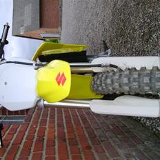 Suzuki suzuki 85L høj (solgt)