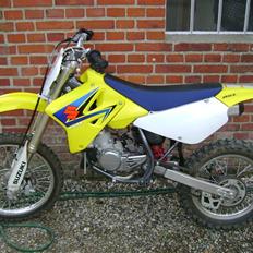 Suzuki suzuki 85L høj (solgt)