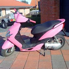 Yamaha jog r - Lyserød <3