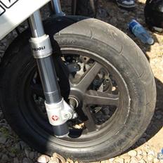 Yamaha Jog R - SOLGT