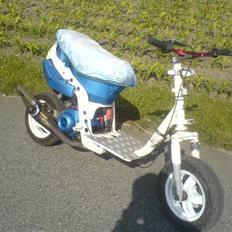 Piaggio New zip s6r- væk