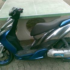 Yamaha Jog r (byttet til Slider)