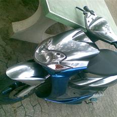 Yamaha Jog r (byttet til Slider)