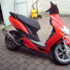 Yamaha Jog r - xenon (solgt)