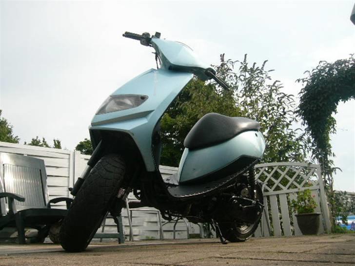 Suzuki estilete billede 2