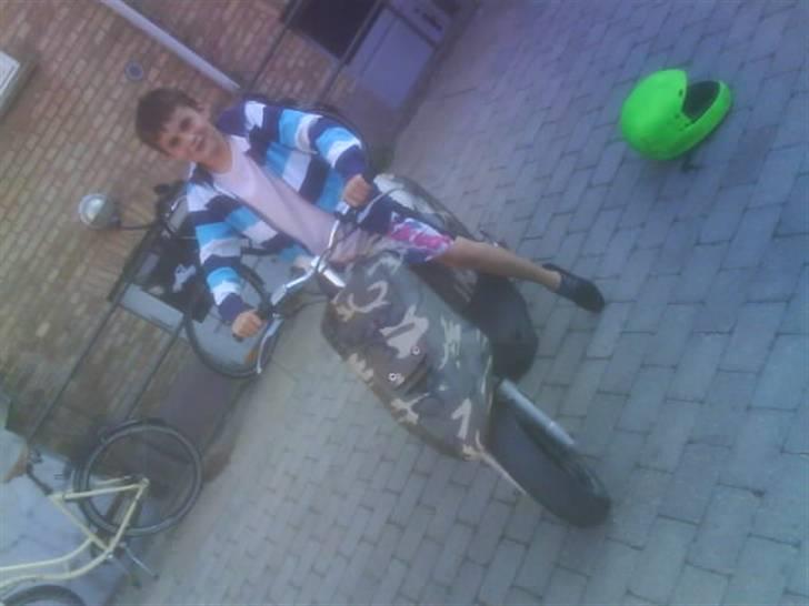 Yamaha jog fs dkz første camo billede 4