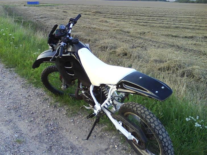 Suzuki RMX~Black widdow (Byttet) billede 7