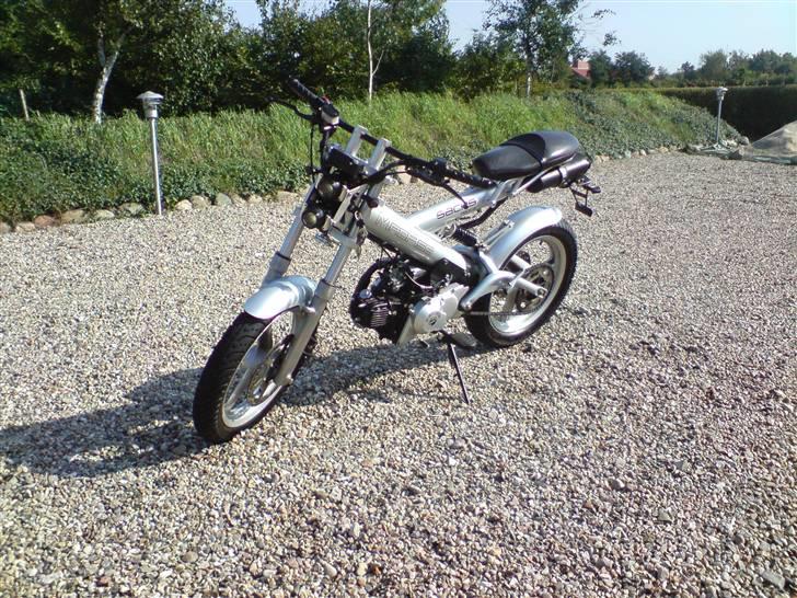 Sachs madass solgt billede 1