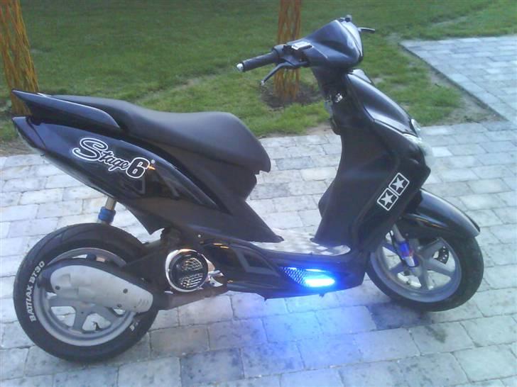 Yamaha Jog R SOLGT. billede 3