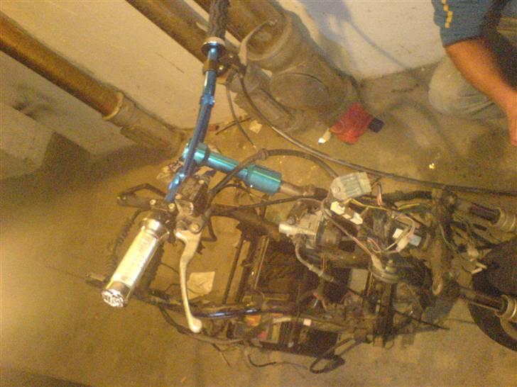 Yamaha Neos Projekt ( solgt ) billede 1