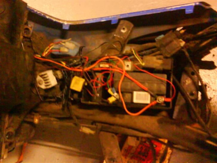 Peugeot Speedfight 2 AC > SOLGT - Ledningsrod :D billede 11