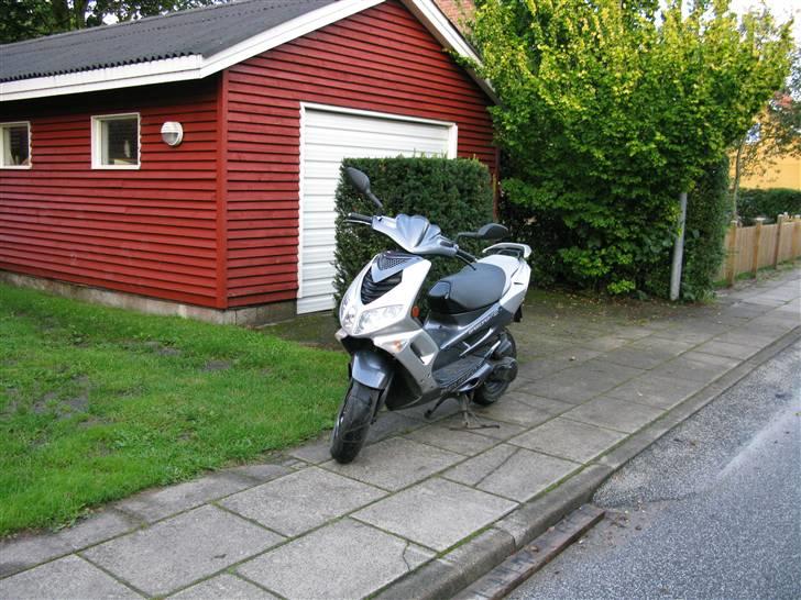 Peugeot Speedfight 2 billede 1