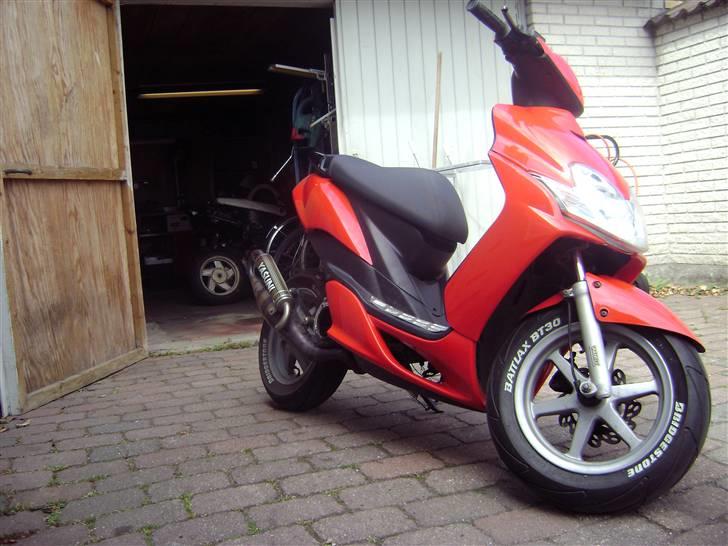 Yamaha Jog r - xenon (solgt) billede 7