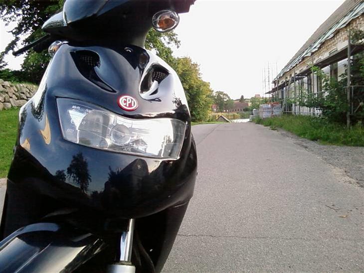 {{currentPhoto.altText}} billede {{currentPhoto.number}}