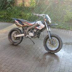 Derbi senda til salg