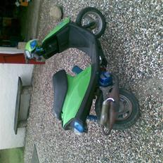 Yamaha jog(til salg)