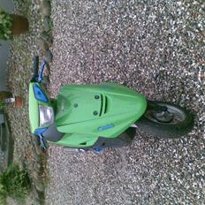 Yamaha jog(til salg)