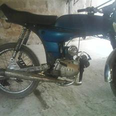 Yamaha 4 gear.    solgt 