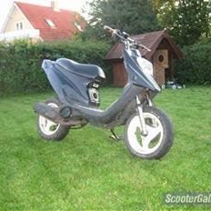 PGO hot 50 "byttet" til space