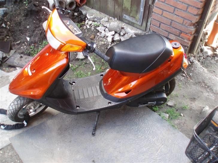 Yamaha jog as (død) billede 5