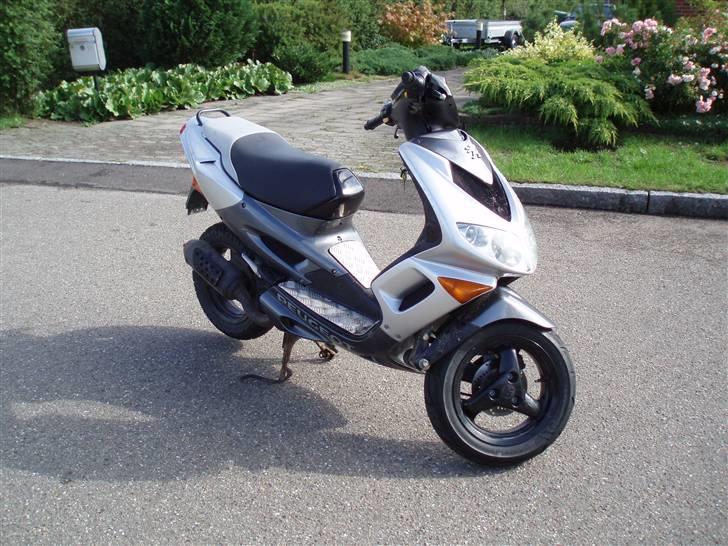 Peugeot Speedfight2 Bytte-stalker billede 2