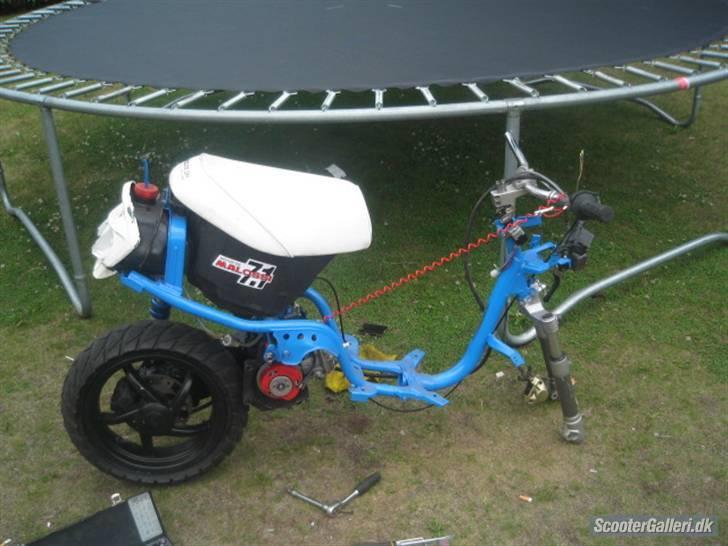 Yamaha Jog FS SR50 DD LC *SOLGT* billede 10