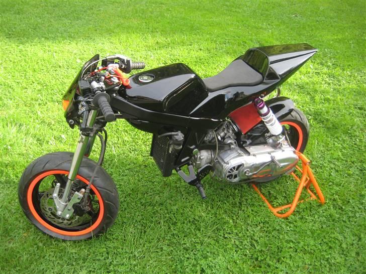 Suzuki  Street Magic  LC  SOLGT billede 4