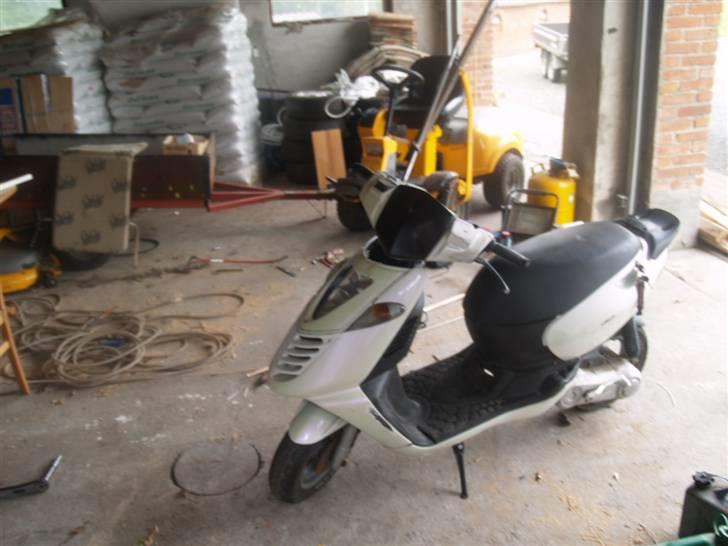 Aprilia sonic billede 4