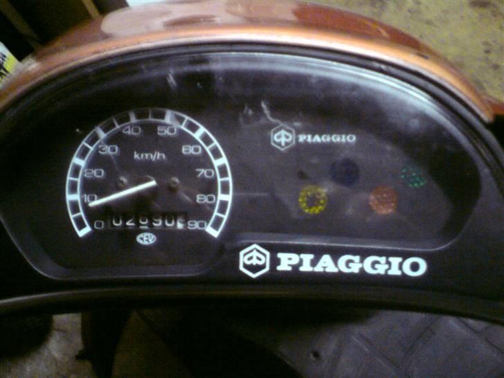 Piaggio Zip "Under ombygning" - speedo .. billede 3