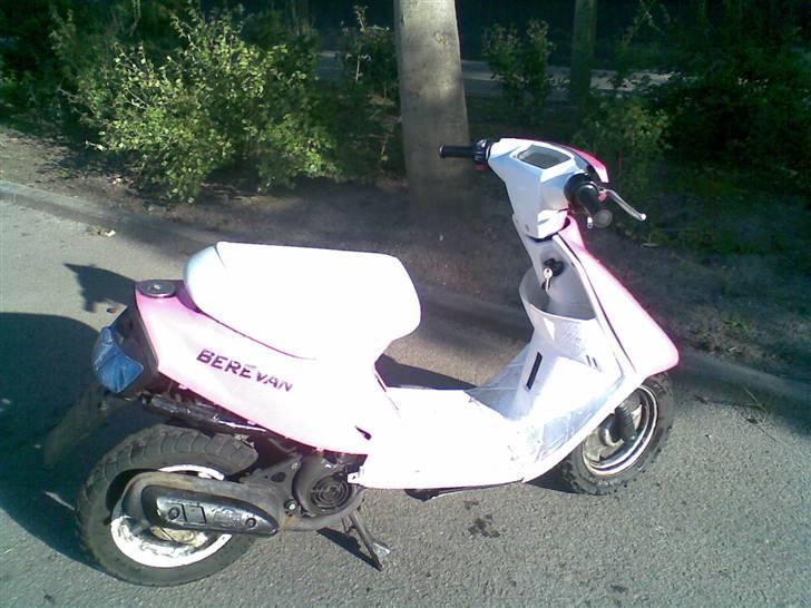 Yamaha >>a - Jog fs til salg - det i kan se som står på siden, er min mors navn (: B E R E V A N, fed ide syntes jeg selv .. billede 15