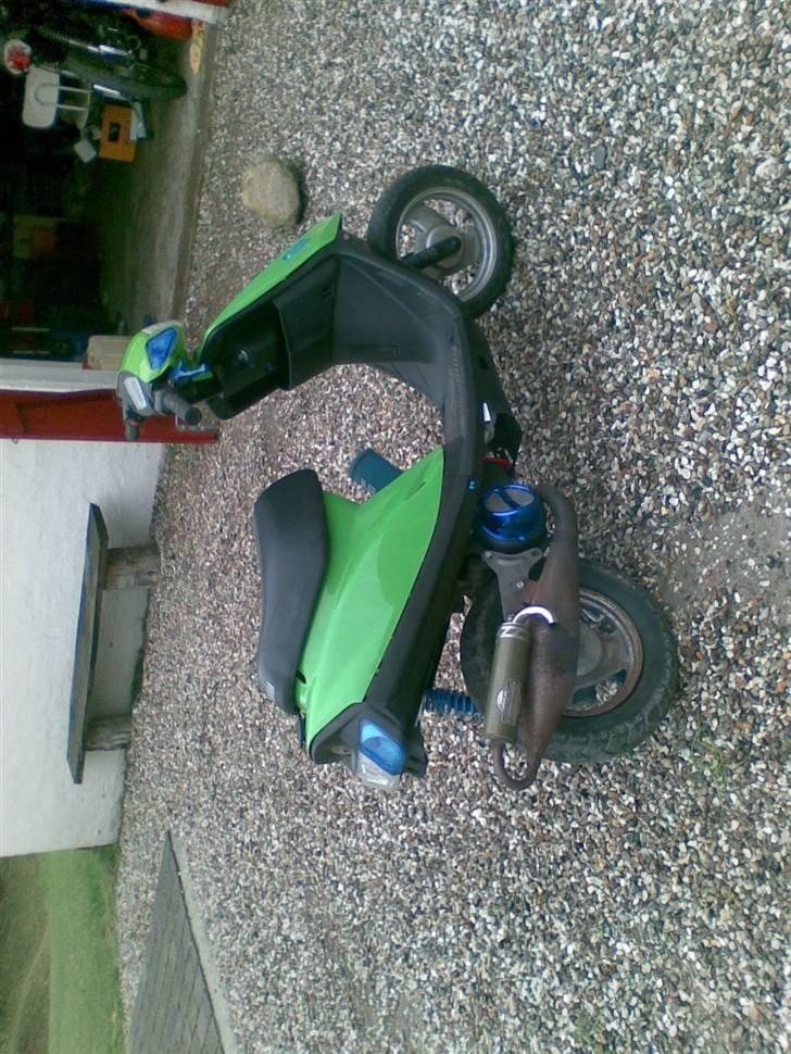 Yamaha jog(til salg) billede 2