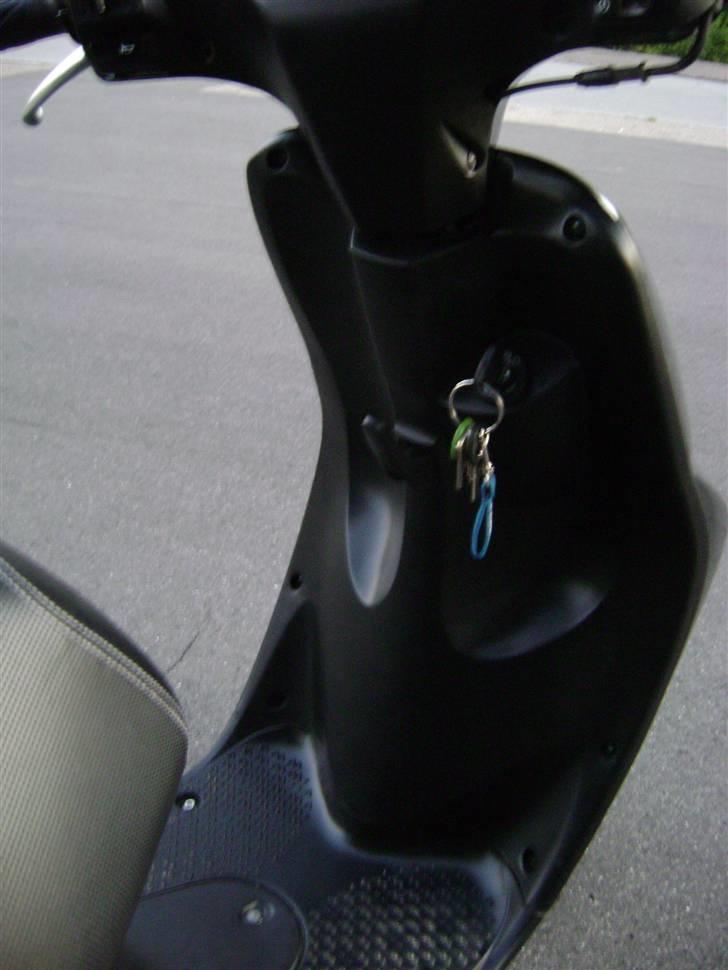 Yamaha neos - august 08. billede 2