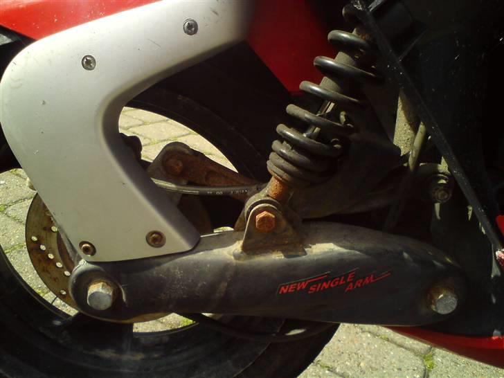 Peugeot Speedfight 2 SOLGT  - New Single Arm!! billede 5