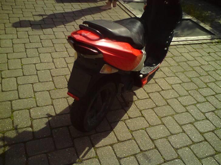 Peugeot Speedfight 2 SOLGT  billede 10