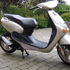 Yamaha neos Solgt