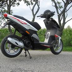 Piaggio Nrg power DT