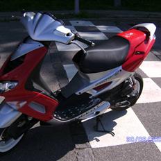 Peugeot Speedfight 2 MHR 