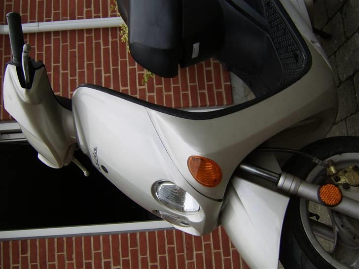 Yamaha neos Solgt billede 3