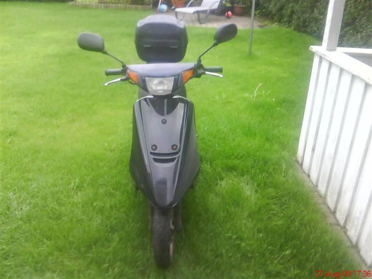 Yamaha jog SOLGT billede 1